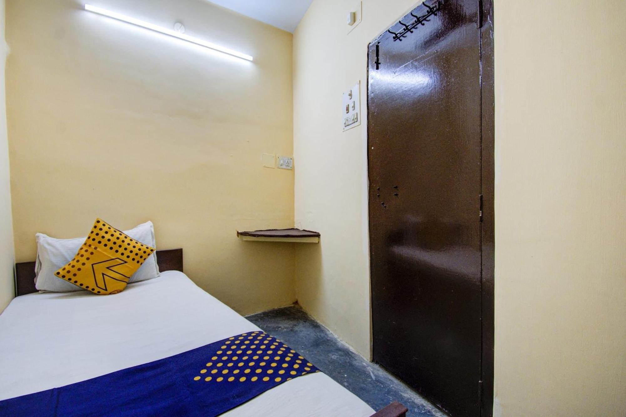 Spot On Dear Hotel Calcutta Calcutta Bara Bazar 외부 사진